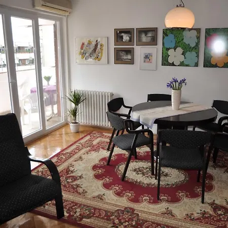 Spacious In The Heart Of Daire Üsküp